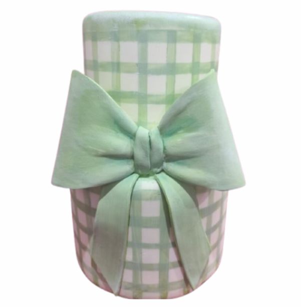 Bolo Xadrez Verde e Branco com laço